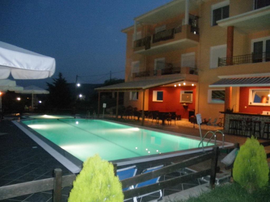 Hotel Iliana Mandrotopos 外观 照片