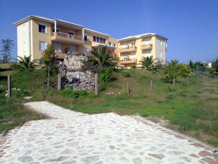 Hotel Iliana Mandrotopos 外观 照片