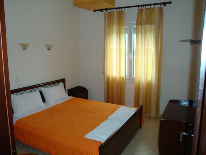 Hotel Iliana Mandrotopos 外观 照片