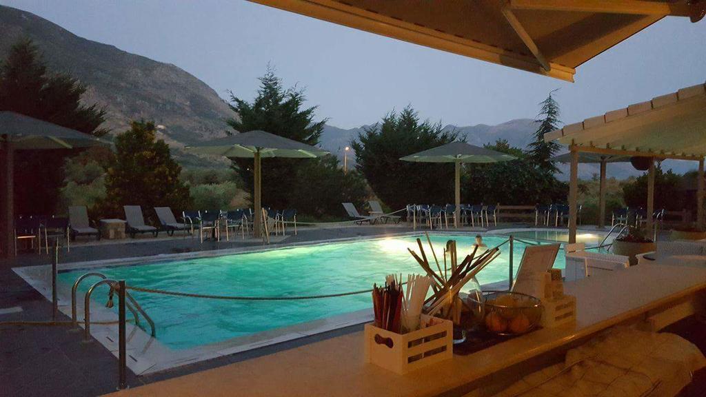 Hotel Iliana Mandrotopos 外观 照片